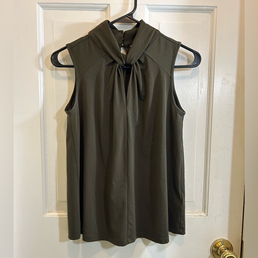 H&M Green Tie Front Sailor Collar Blouse